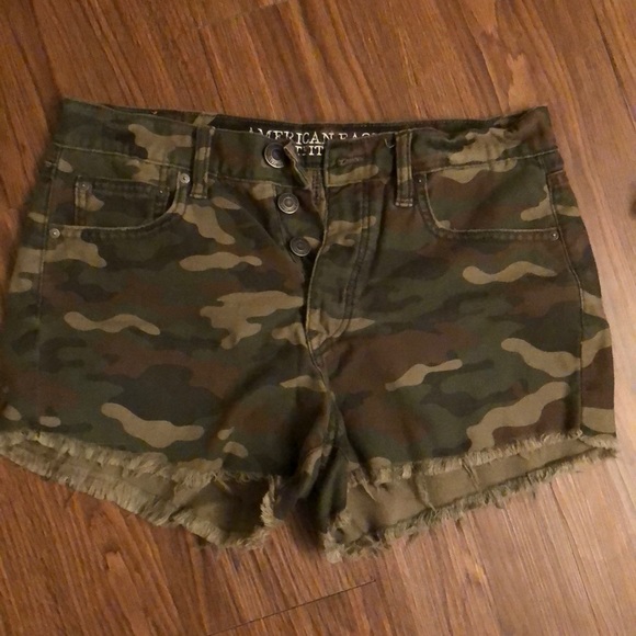 Women’s shorts - Picture 1 of 2